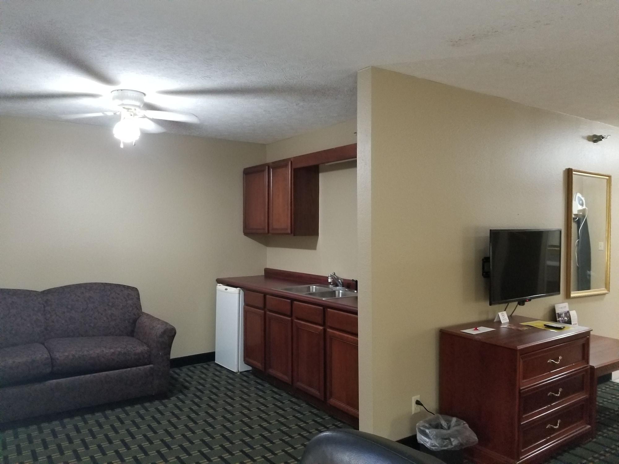 Super 8 By Wyndham Bellefontaine Hotel Exterior foto